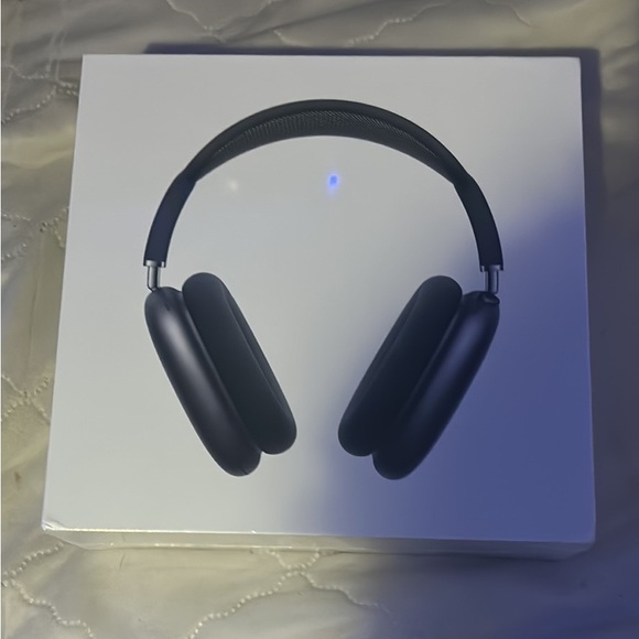 AirPod max headphones